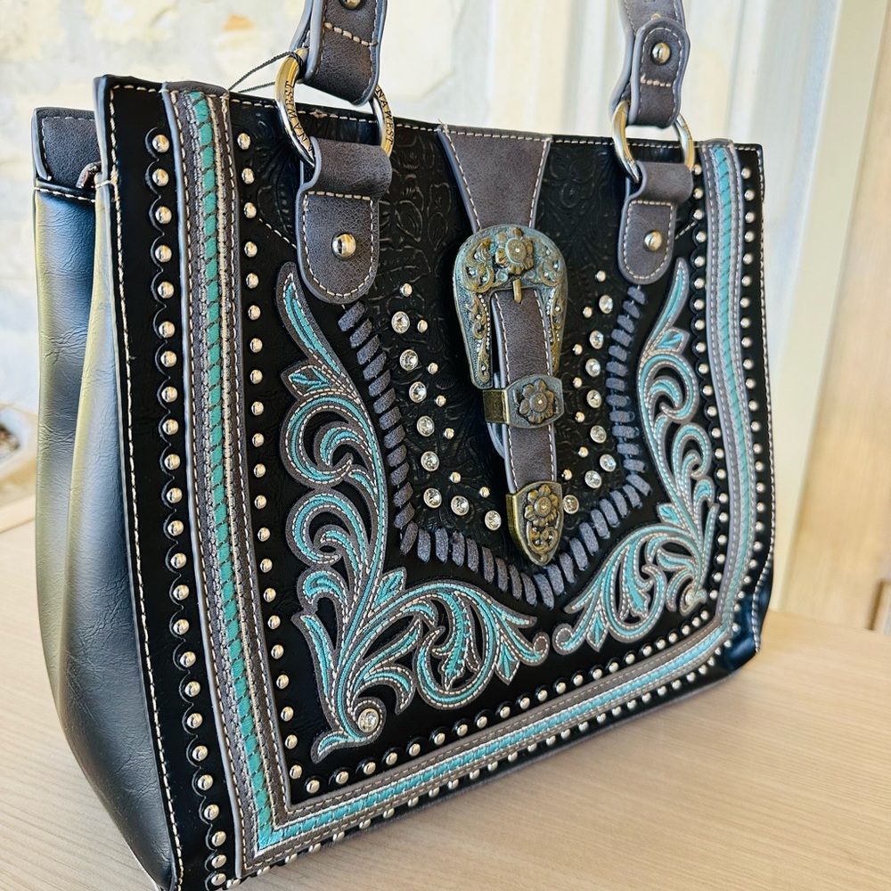 Montana west buckle embroidery conceal carry shoulder handbag purse NWT - Picture 7 of 8